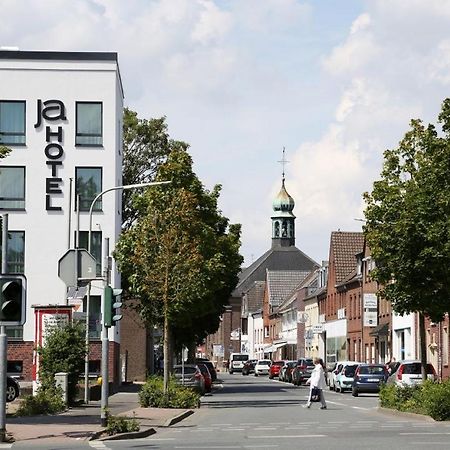 Jahotel Geldern Bagian luar foto