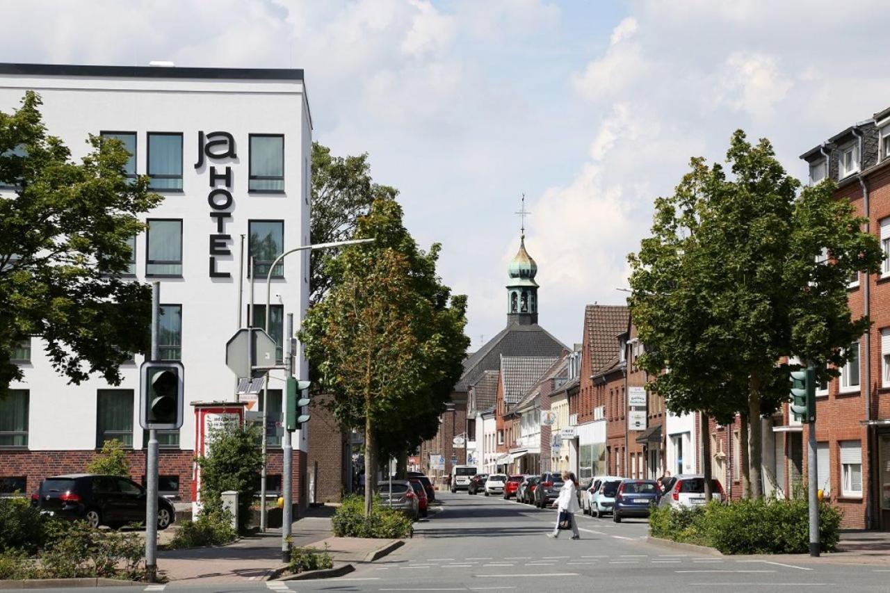 Jahotel Geldern Bagian luar foto